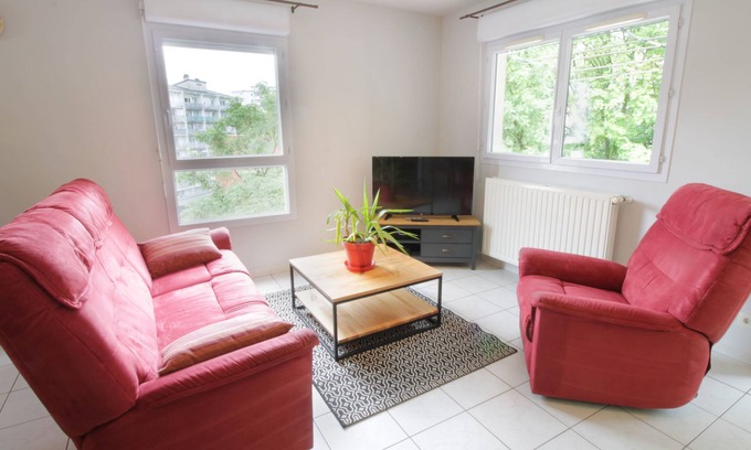 Chambery Apartment | Comfortable T3 at the foot of the Castle of Chambéry!