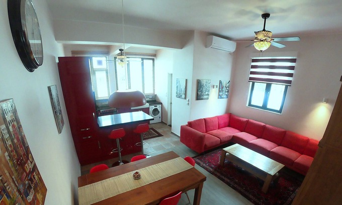 Sai Kung Apartment | Comfortable & Welcoming 2 Bedroom Apartment