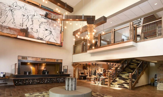 Broken Arrow Hotel | Comfy & Spacious Broken Arrow Retreat with Hot Breakfast | 2 Units