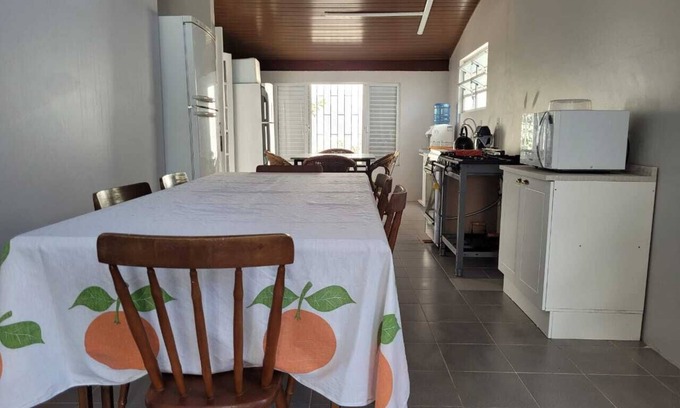 Daniela House | Complete house in Praia da Daniela less than 5 minutes walk from the sea