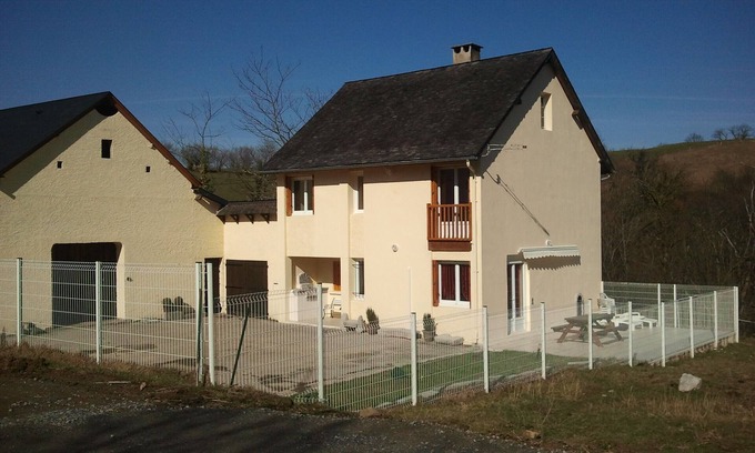 Arette Cottage | Completely renovated farm cottage, rest guaranteed magnificent view towards mountains