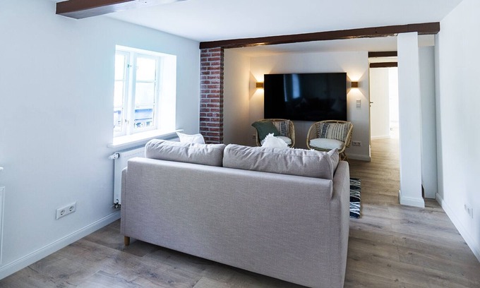 Kappeln Apartment | Completely renovated and maritime country house on the Schlei | Flat compass