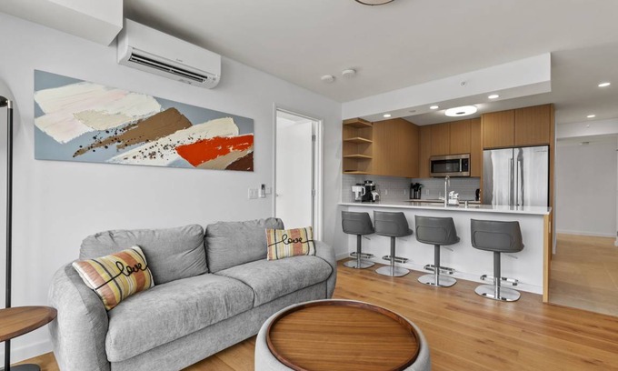 Ala Moana Condo | Condo ∙ 2 bedrooms ∙ 4 guests