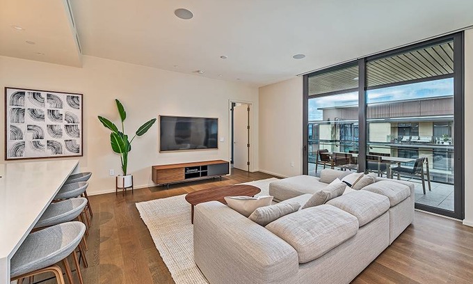 Ala Moana Condo | Condo ∙ 2 bedrooms ∙ 4 guests