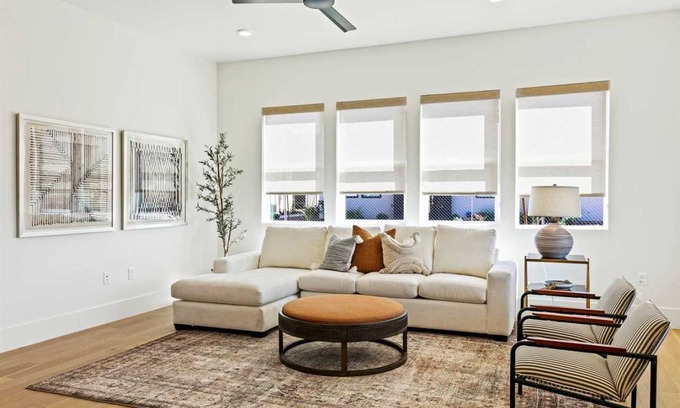 Bloomington Condo | Condo ∙ 3 bedrooms ∙ 10 guests