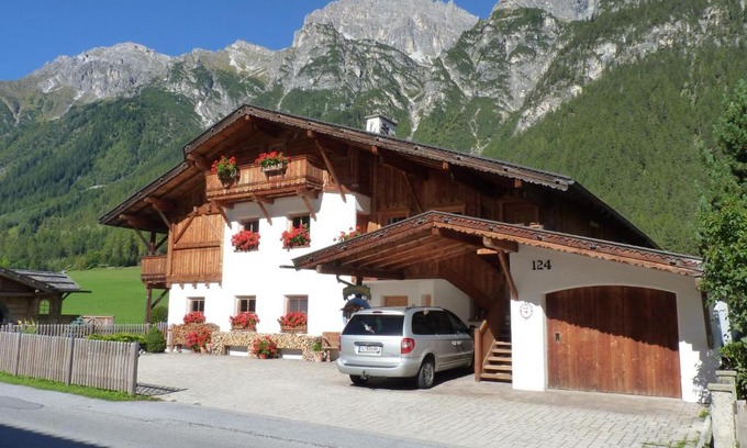 Gschnitz Apartment | Conny's Ferienwohnungen