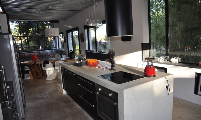 Villetelle Villa | Contemporary 4-bedroom villa close to the beach