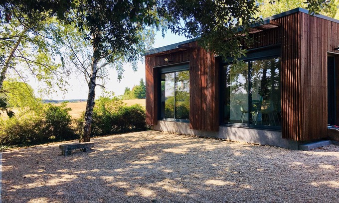 Lancome Apartment | Contemporary Cottage in Nature