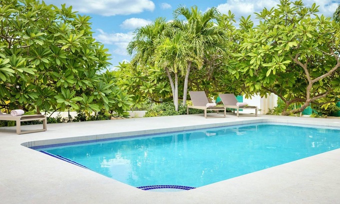 St. Marie Villa | Contemporary 4 bedroom Villa, private pool, 4min walk to the beach- Coral Estate