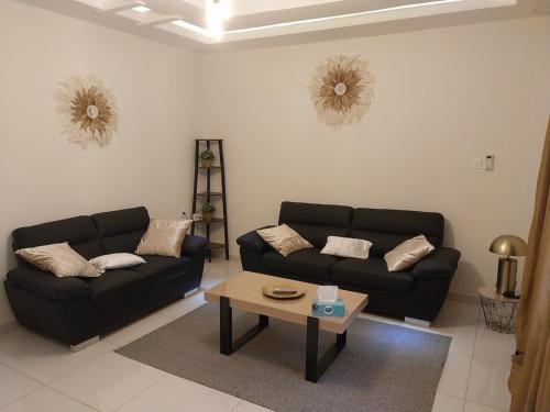 Bargny Gouddau Villa | Contemporary villa