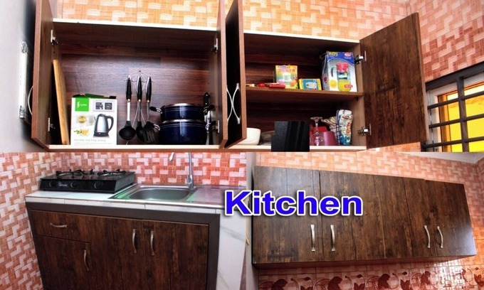 Tema Bed & Breakfast | Cool bed & breakfast with AC in Ashiaman Kubekro No 5