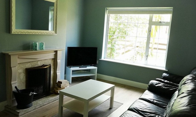 Tramore House | Copper Coast Hideaway