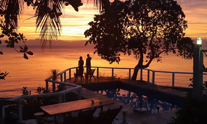 Romblon Island Hostel | Coral Canyon Romblon - Hostel