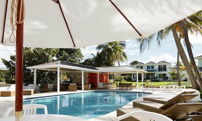 Summerfield Villa | Coral Cay 9-WATERFRONT VILLAS! WEDDINGS! FAMILY REUNIONS