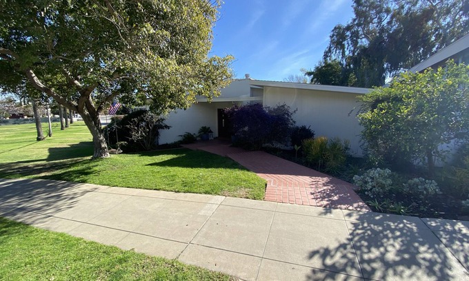 Coronado House | Coronado Beach Village Rental