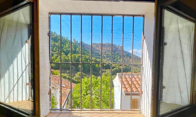La Hueta Ski Chalet | Cortijo Cesáreo