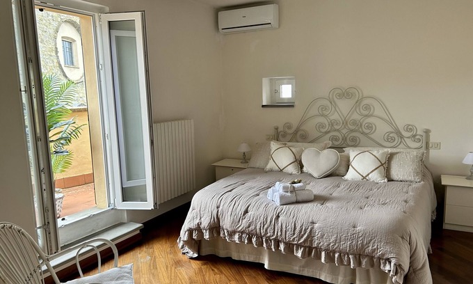 Cortona Old Town Apartment | Cortonas Rooftop Nest