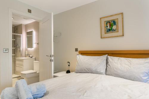 Bicester Apartment | Cosy 3 Bedroom Home Next to Bicester Village!