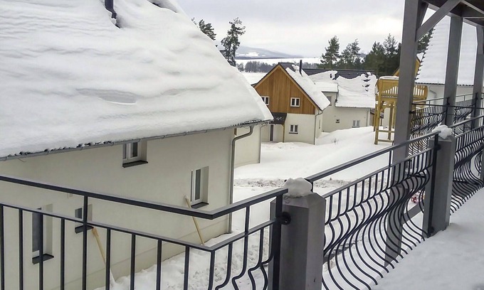 Lojzova Paseka Apartment | Cosy apartment for 2 guests with WIFI, TV, terrace, pets allowed and parking
