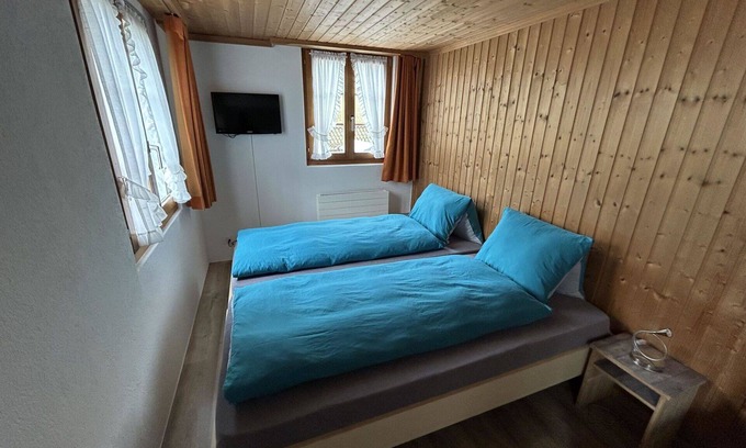 Zweisimmen Nr Gstaad Apartment | Cosy apartment for 4 guests with WIFI and balcony