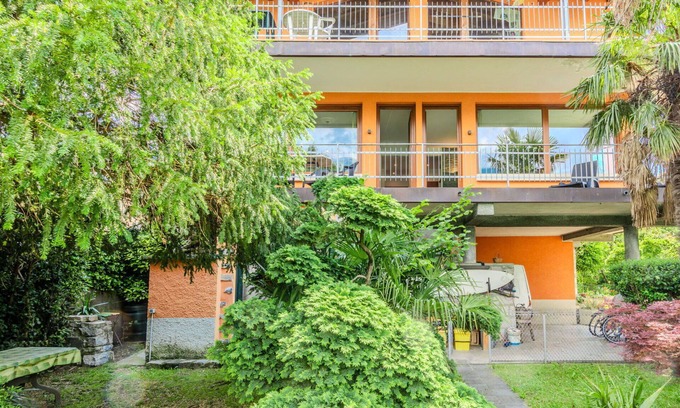 Naggio Apartment | Cosy apartment for 4 guests with A/C, WIFI, TV, balcony, pets allowed and parking