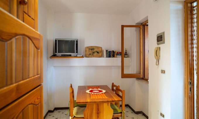 Marina di Vasto Apartment | Cosy apartment for 4 people with TV, terrace, pets allowed and parking