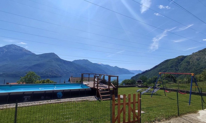 Stazzona Apartment | Cosy apartment for 6 guests with pool, WIFI, hot tub, TV, terrace and parking
