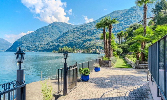 Claino Con Osteno Apartment | Cosy apartment for 6 people with WIFI, TV, terrace and parking