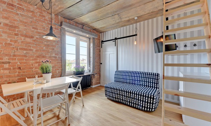 Old Town Apartment | Cosy Apartment in the ❤ of Old Town