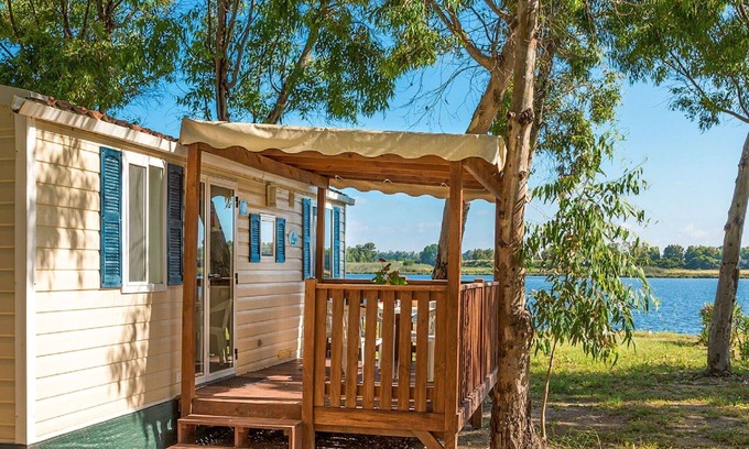 Fertilia House | Cosy apartment in villa with A/C, pool, WIFI, TV, terrace, pets allowed and parking