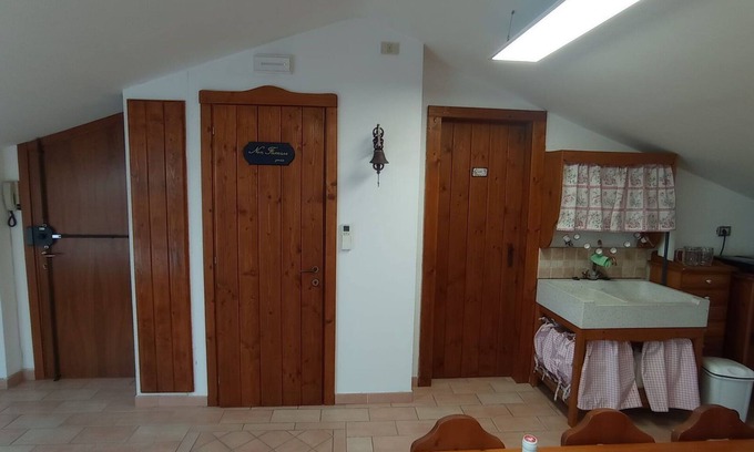 Castelfidardo Apartment | Cosy apartment with A/C, WIFI, TV, panoramic view and parking, close to Porto Recanati