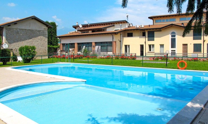 Cunettone-villa Apartment | Cosy apartment with pool, A/C, WIFI, TV, balcony, pets allowed, panoramic view and parking