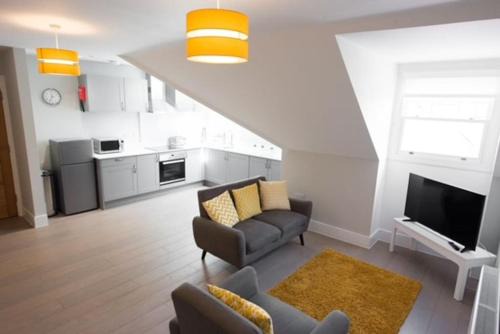 Brentwood Apartment | Cosy, Bright, 1 Bed Flat