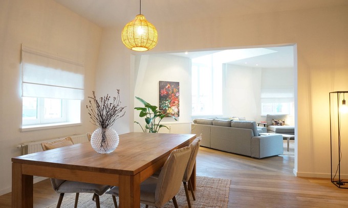Antwerp Apartment | Cosy, bright & colorful penthouse with sunny terrace @ Antwerp city centre