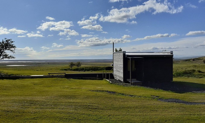 Storidalur Cottage | Cosy cabin near Seljalandsfoss
