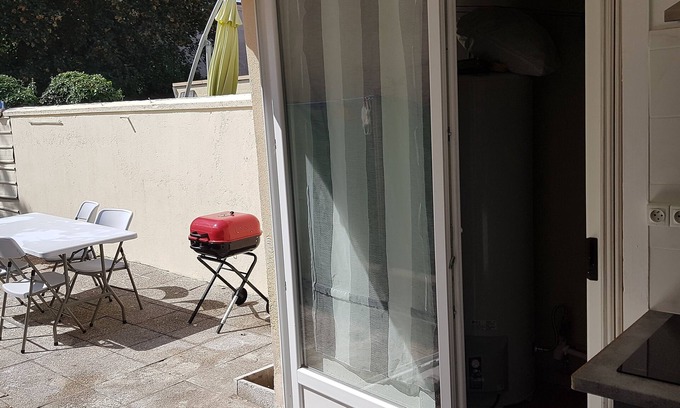 Meaux Apartment | Cosy F2 near DisneyLand Paris