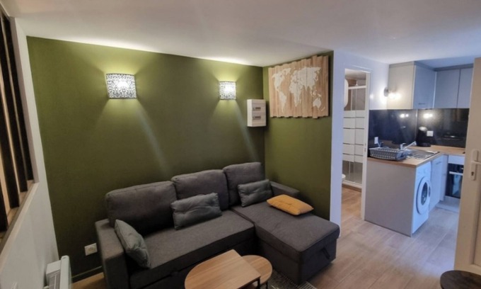 Bouffemont Apartment | Cosy little nest 25 minutes from Paris, all comforts