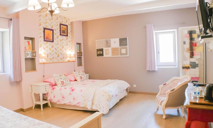 La Cadiere-et-Cambo Bed & Breakfast | Cosy-Quad room-Deluxe-Ensuite