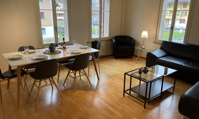 Boenigen Apartment | Cosy Renovated Apartment Close to Lake and Beach
