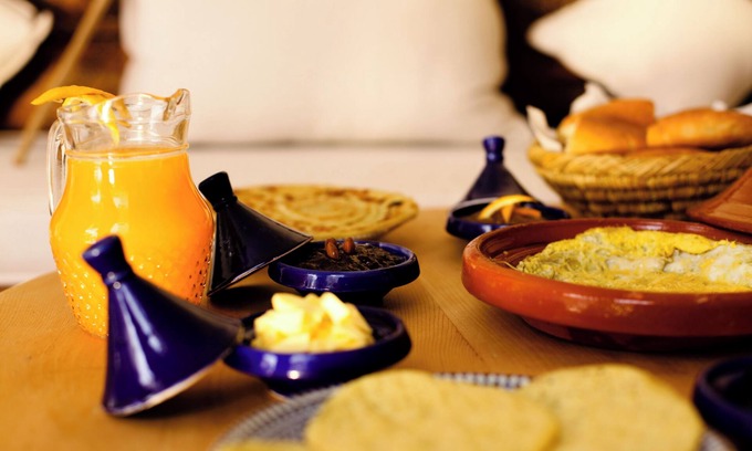 Zaouia Sidi Rhalem Bed & Breakfast | Cosy Riad Guest house with Plunge pool and a view of the Atlas mountain