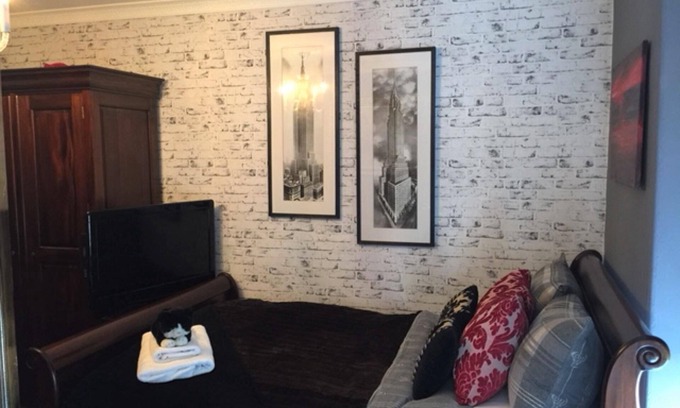 Tillicoultry Apartment | Cosy & Rustic Apartment in Clackmannanshire