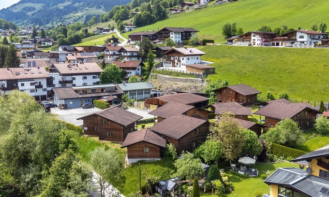 Niederau Apartment | Cosy semi-detached chalet with mountain views