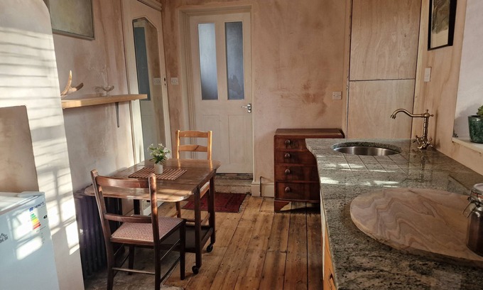 New Cross Apartment | Cosy Studio New Cross