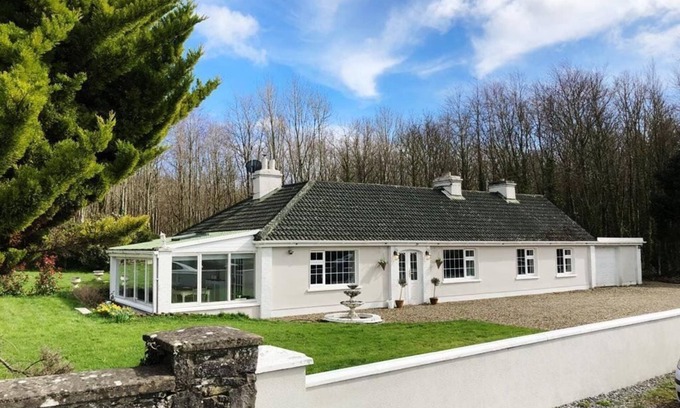Terryglass House | Cosy summer rental between Terryglass & Ballinderry