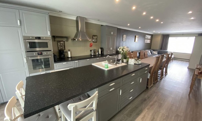 Heers House | Cosy vacation home for 8 persons