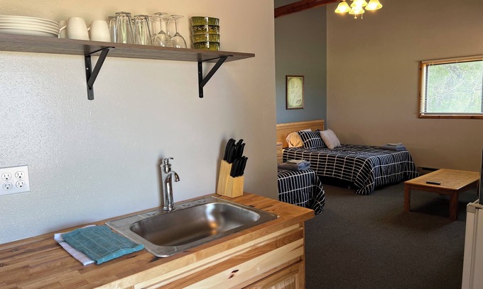Big Horn County House | Cottage #2 at Three Mile
