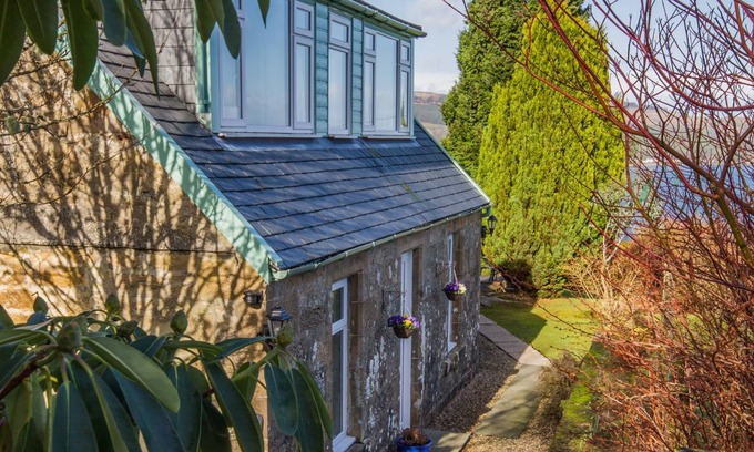 Isle of Arran Cottage | Cottage ∙ 2 bedrooms ∙ 4 guests