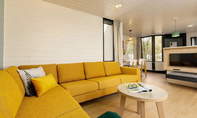 Peer House | Cottage Comfort 5 People