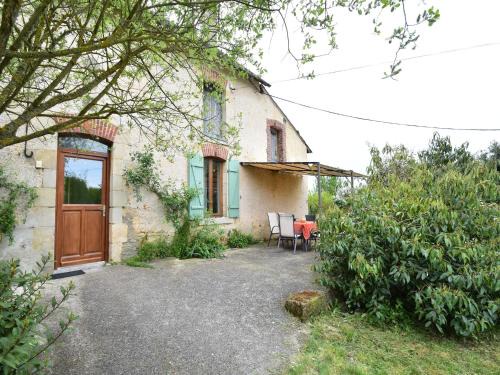 Giroux House | Cottage in an old remote farmhouse
