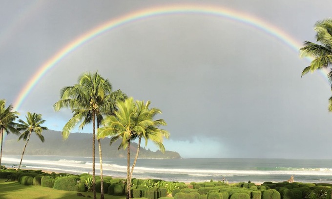 Hanalei Cottage | Cottage on Beachfront Estate property, central Hanalei Bay